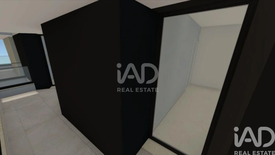 Apartamento T1 para Venda em Quelfes Foto 18