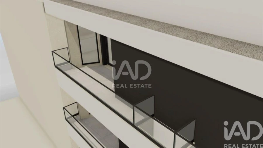 Apartamento T1 para Venda em Quelfes Foto 16