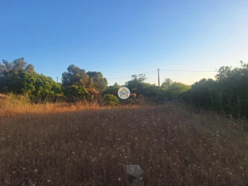Terreno para Venda em Faro (Sé e São Pedro)