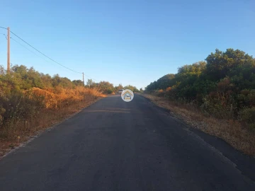 Terreno para Venda em Faro (Sé e São Pedro)