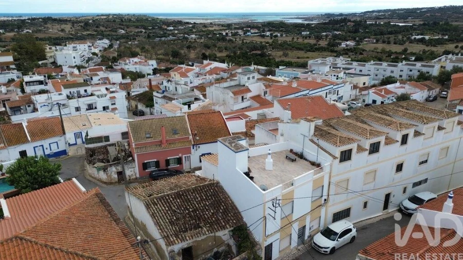 Moradia T3 para Venda em Mexilhoeira Grande Foto 21