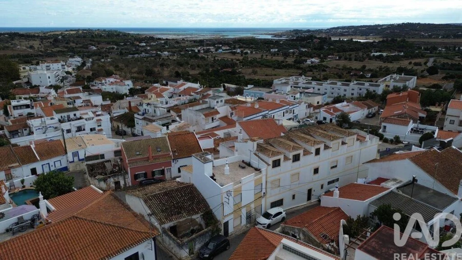 Moradia T3 para Venda em Mexilhoeira Grande Foto 1