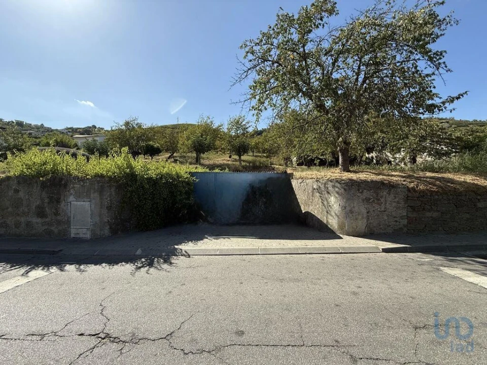 Moradia T2 para Venda em Peso da Régua e Godim Foto 12