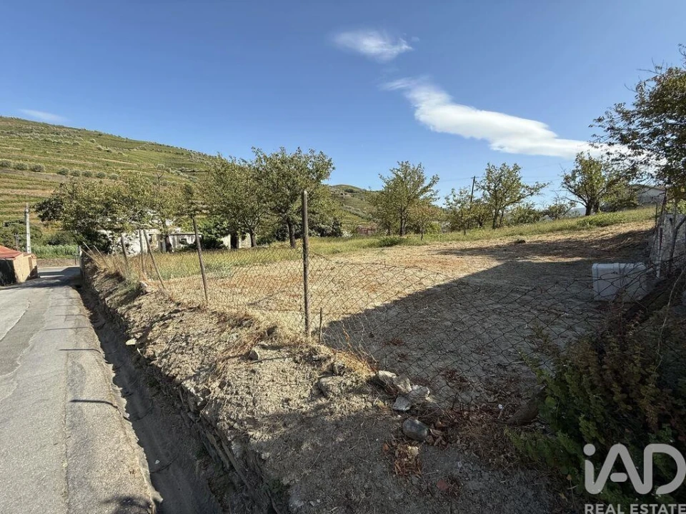 Moradia T2 para Venda em Peso da Régua e Godim Foto 22