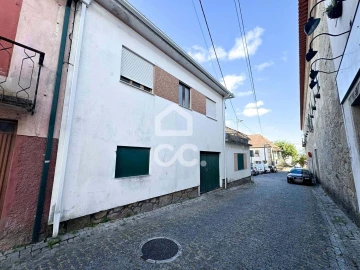 Moradia T3 para Venda em Abraveses
