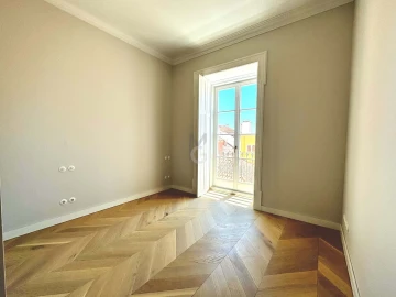 Apartamento T2 para Venda em Misericórdia