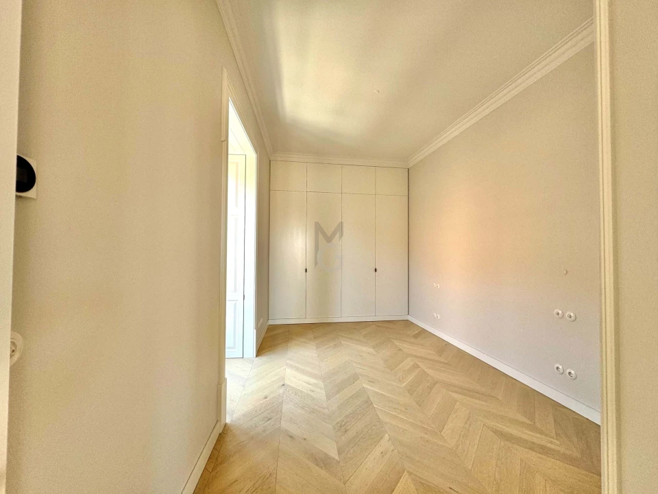 Apartamento T2 para Venda em Misericórdia Foto 34