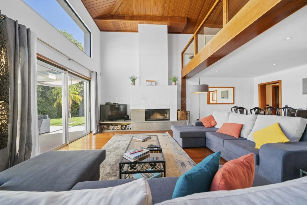 Moradia T3 para Venda em Estômbar e Parchal Foto 4