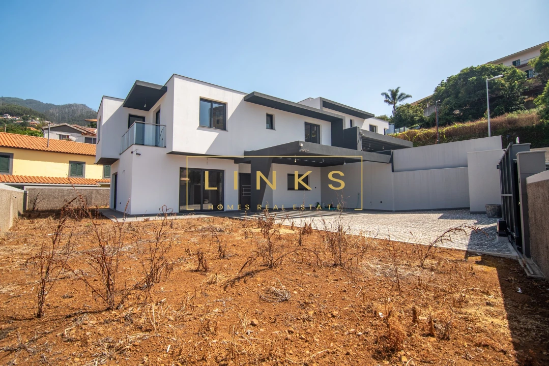 Moradia T3 para Venda em São Roque Foto 5