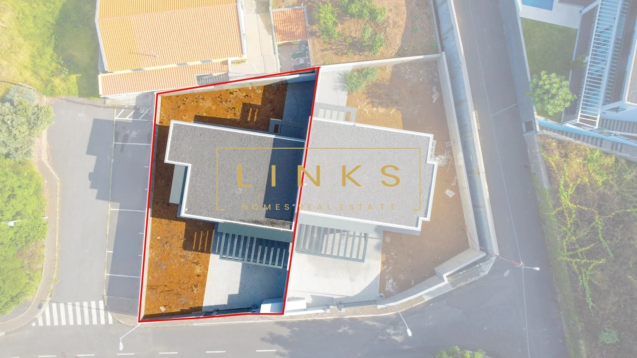 Moradia T3 para Venda em São Roque Foto 3