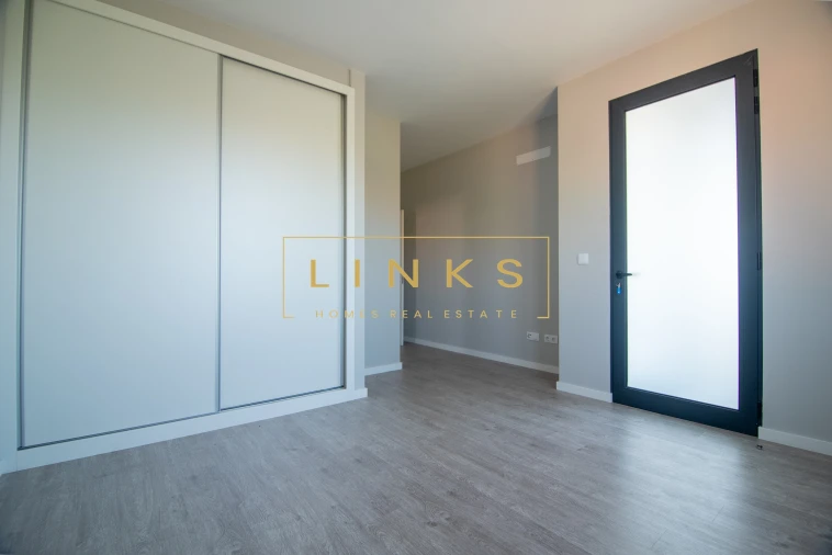 Moradia T3 para Venda em São Roque Foto 22