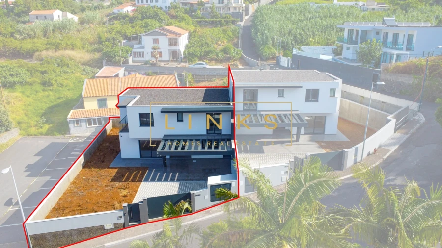 Moradia T3 para Venda em São Roque Foto 2