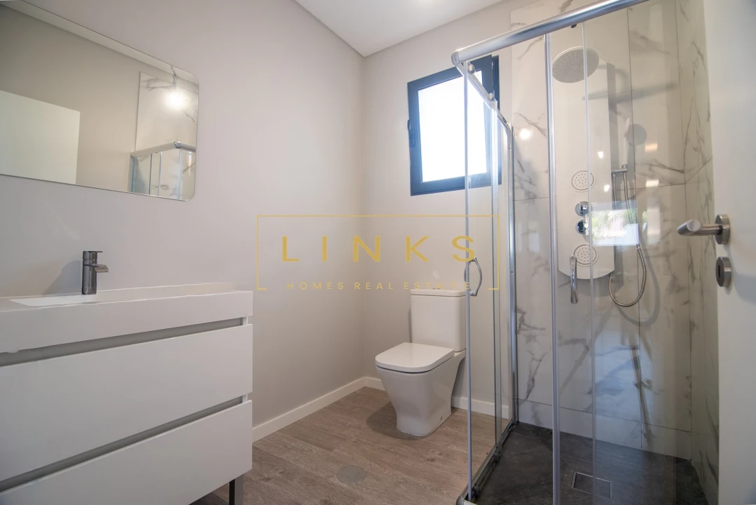 Moradia T3 para Venda em São Roque Foto 14