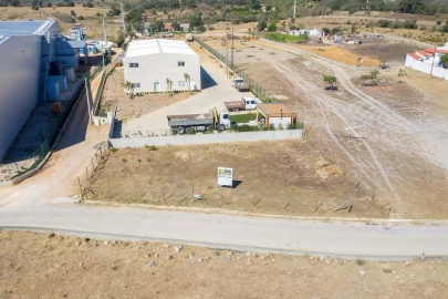 Terreno para Venda em Lagos (São Sebastião e Santa Maria)