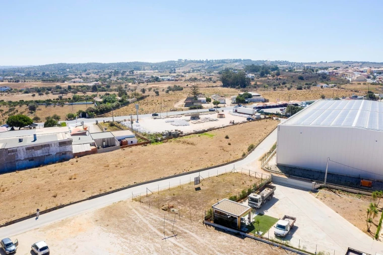 Terreno para Venda em Lagos (São Sebastião e Santa Maria) Foto 4