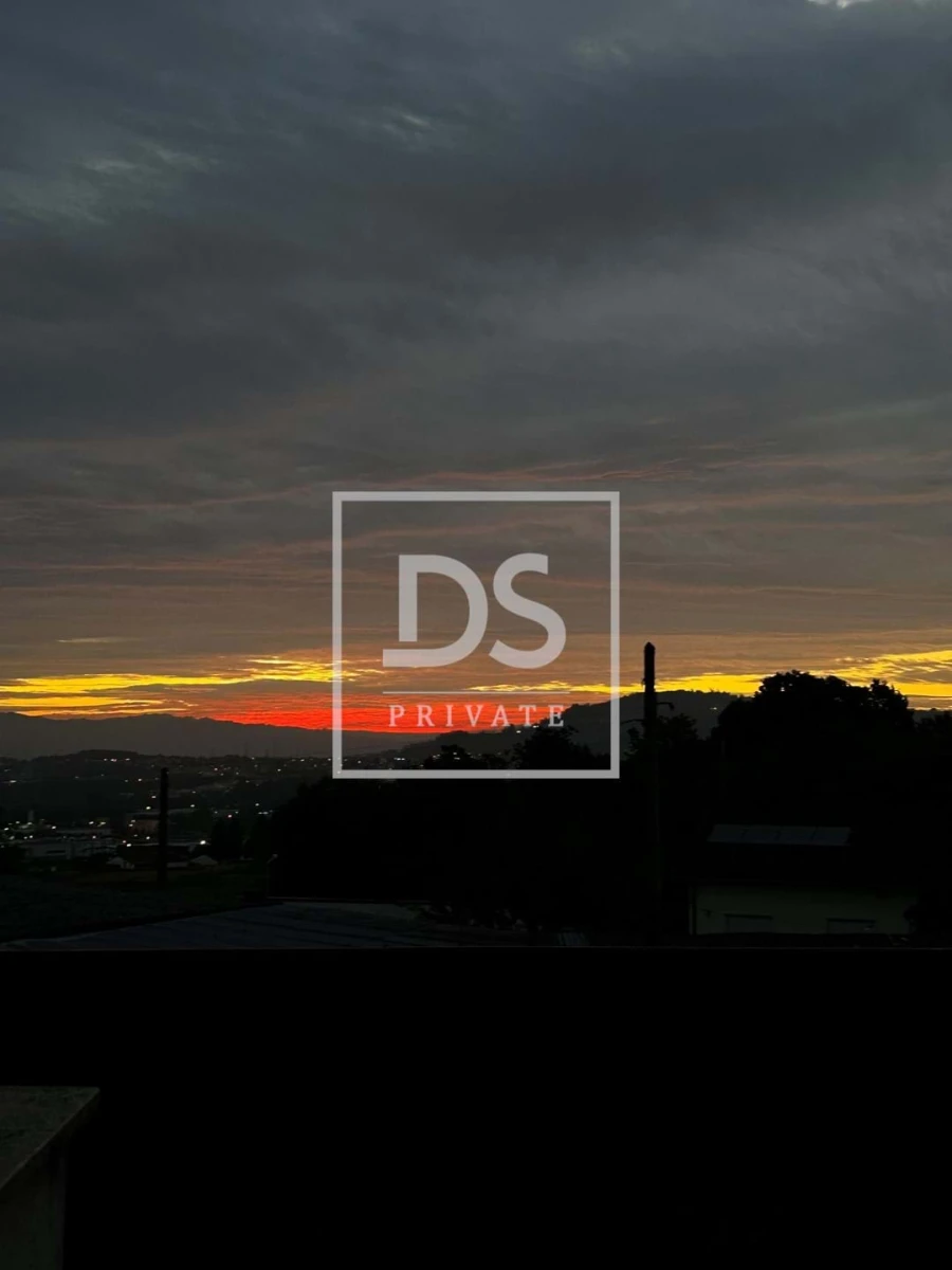 Moradia T4 para Venda em Merelim (São Paio), Panoias e Parada de Tibães Foto 5