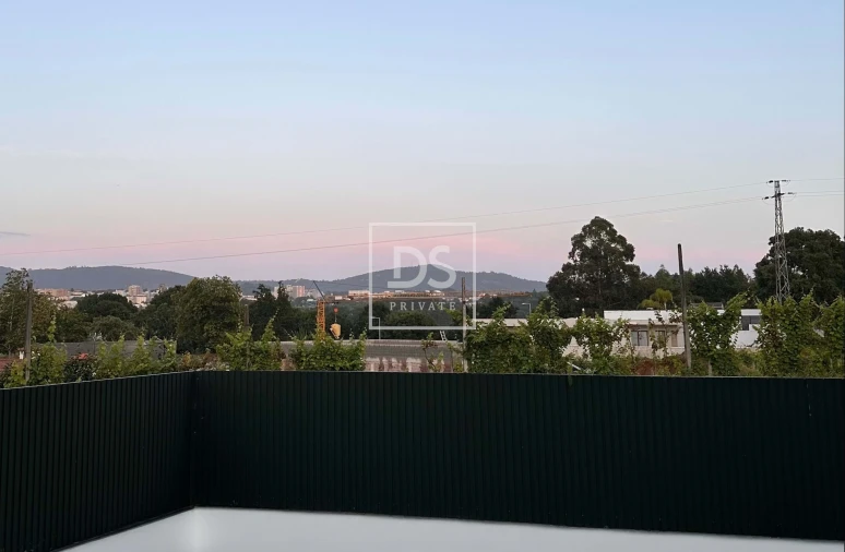 Moradia T4 para Venda em Merelim (São Paio), Panoias e Parada de Tibães Foto 16