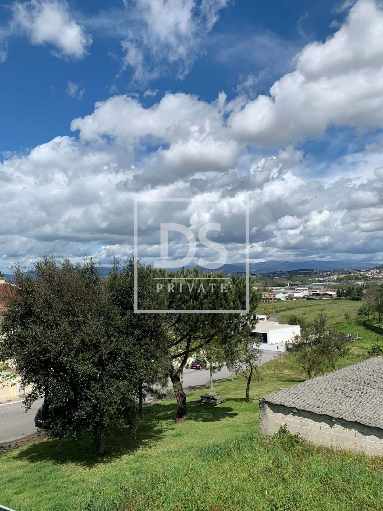 Moradia T4 para Venda em Merelim (São Paio), Panoias e Parada de Tibães Foto 3