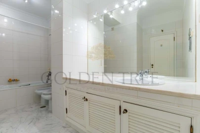 Apartamento T3 para Venda em Quarteira