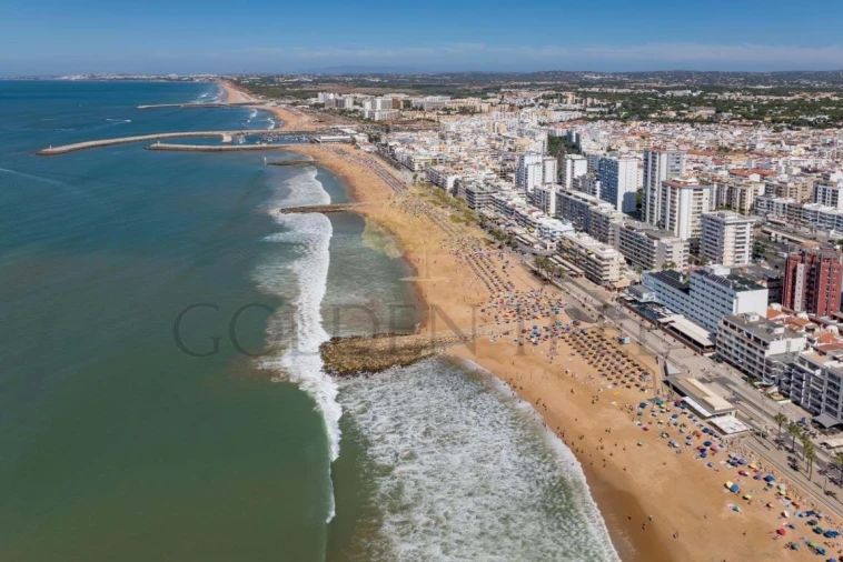 Apartamento T3 para Venda em Quarteira Foto 35