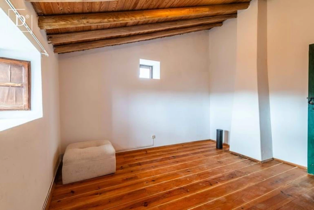 Moradia T5 para Venda em Almodôvar e Graça dos Padrões Foto 9