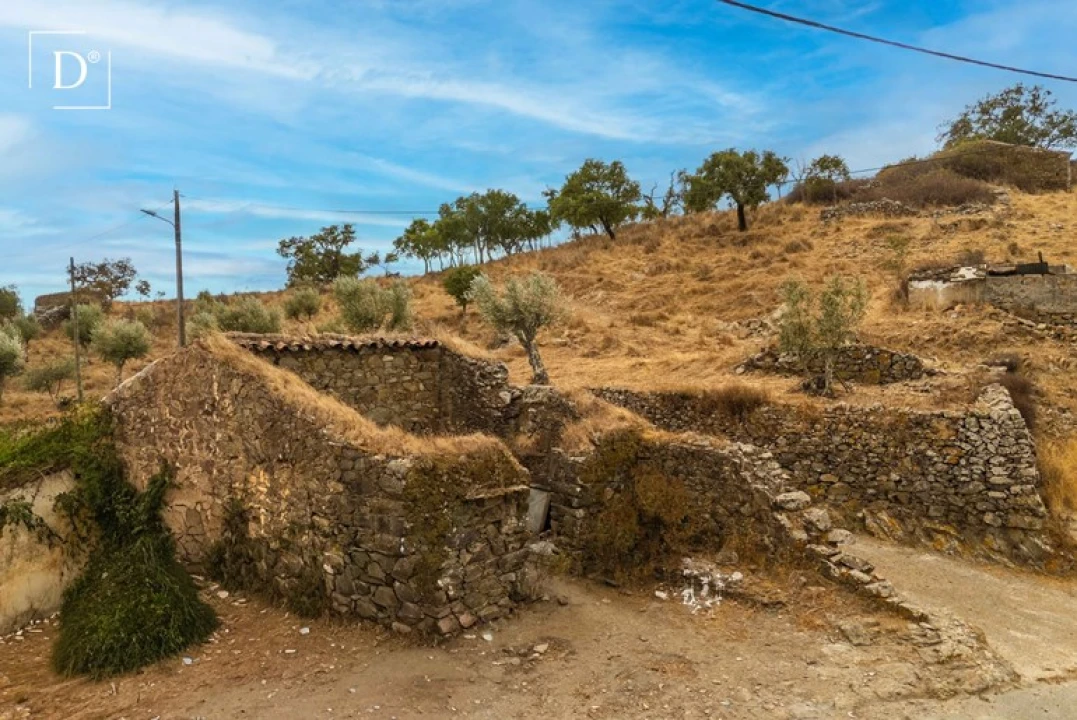 Moradia T5 para Venda em Almodôvar e Graça dos Padrões Foto 23