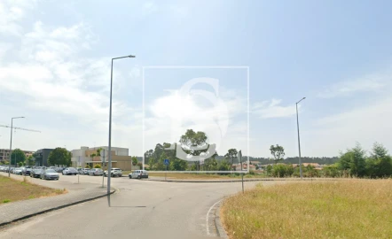 Terreno para Venda em Santa Maria da Feira, Travanca, Sanfins e Espargo