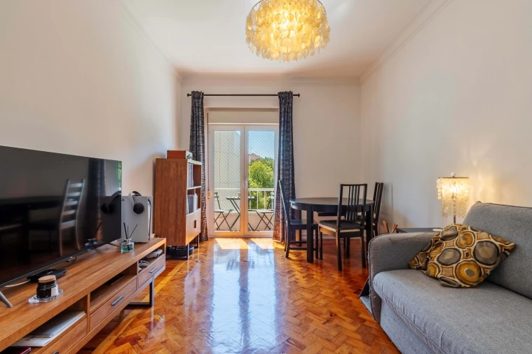 Apartamento T3 para Venda em Moscavide e Portela Foto 3