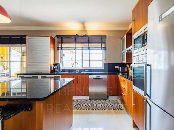 Moradia T4 para Venda em Bidoeira de Cima Foto 21