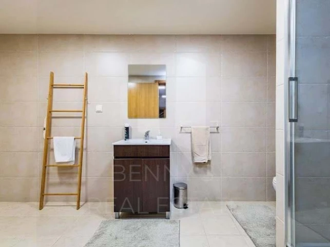 Moradia T4 para Venda em Bidoeira de Cima Foto 51