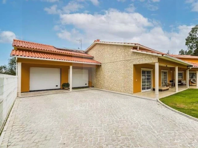 Moradia T4 para Venda em Bidoeira de Cima Foto 57