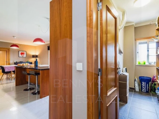 Moradia T4 para Venda em Bidoeira de Cima Foto 23