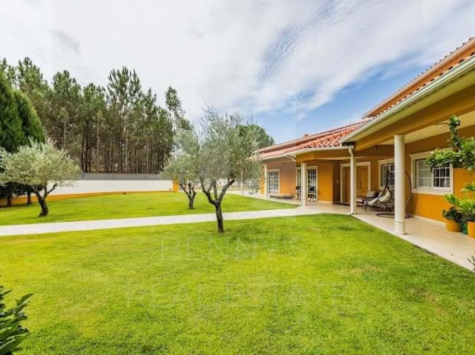 Moradia T4 para Venda em Bidoeira de Cima Foto 54