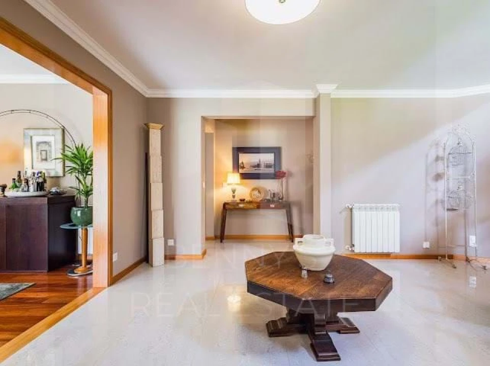 Moradia T4 para Venda em Bidoeira de Cima Foto 12