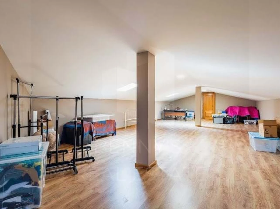 Moradia T4 para Venda em Bidoeira de Cima Foto 42