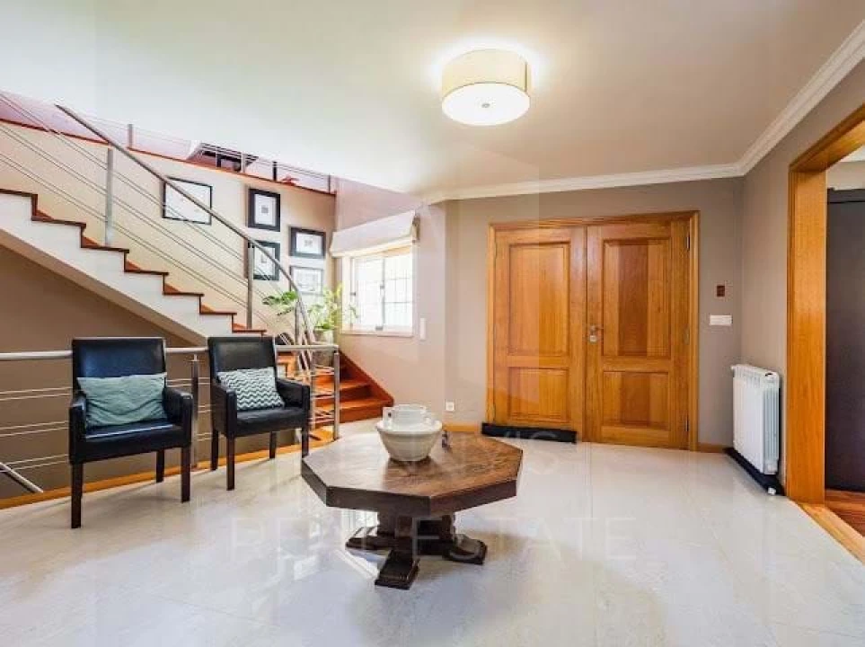 Moradia T4 para Venda em Bidoeira de Cima Foto 11