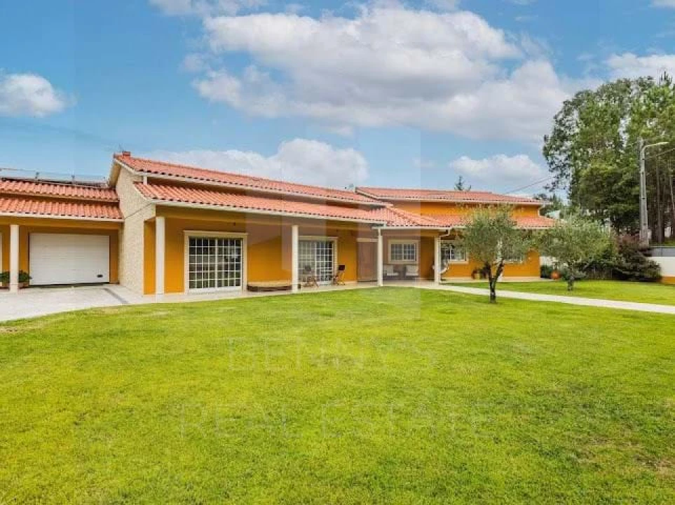 Moradia T4 para Venda em Bidoeira de Cima Foto 55