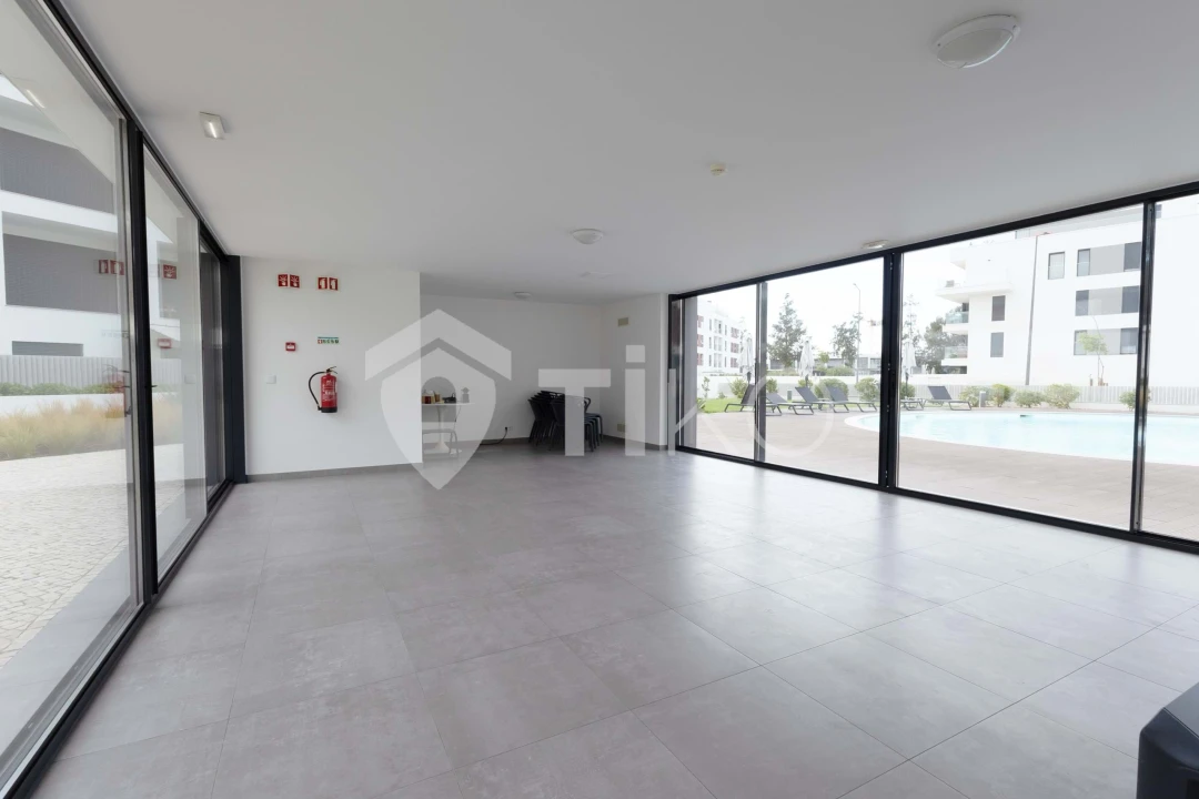 Apartamento T1 para Venda em Amora Foto 2