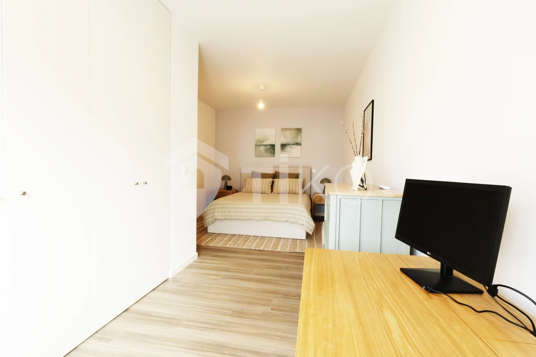 Apartamento T1 para Venda em Amora Foto 19