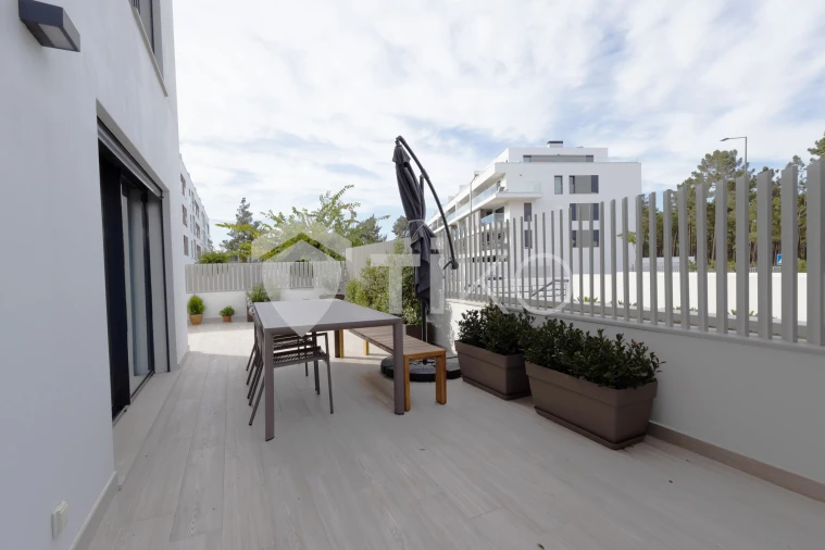 Apartamento T1 para Venda em Amora Foto 13