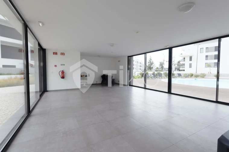 Apartamento T1 para Venda em Amora Foto 2