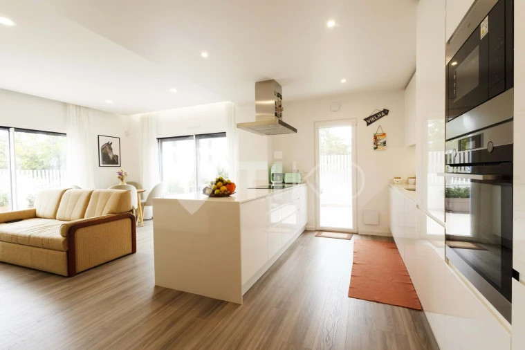 Apartamento T1 para Venda em Amora Foto 4