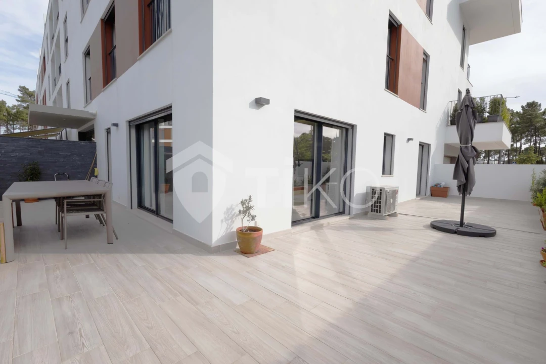 Apartamento T1 para Venda em Amora Foto 15