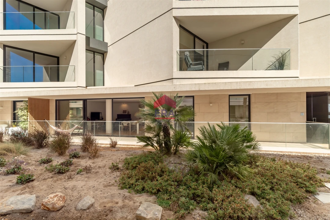 Apartamento T4 para Venda em Olhão Foto 35