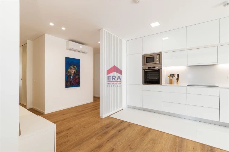 Apartamento T4 para Venda em Olhão Foto 28