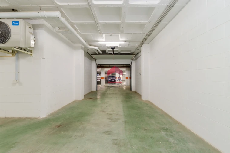 Apartamento T4 para Venda em Olhão Foto 42