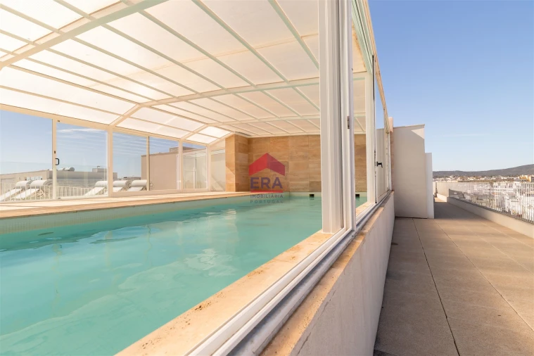 Apartamento T4 para Venda em Olhão Foto 47