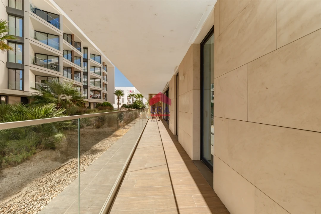 Apartamento T4 para Venda em Olhão Foto 31