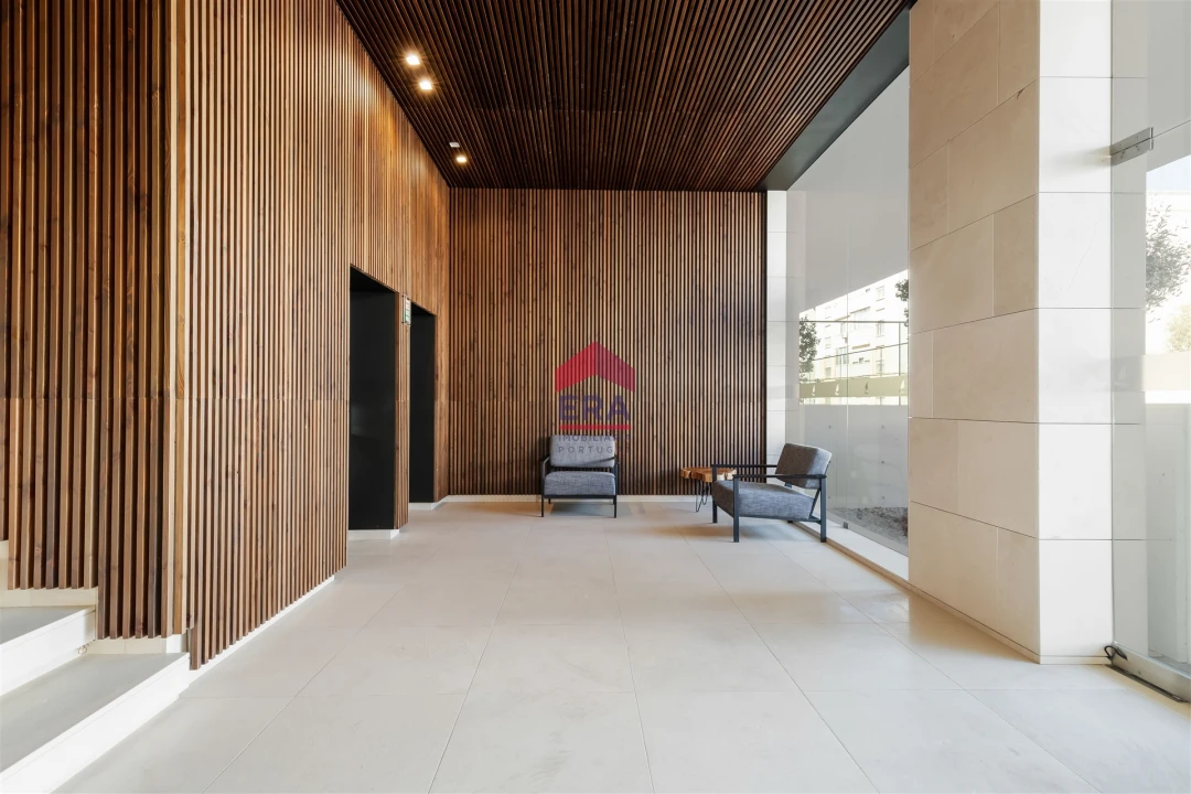 Apartamento T4 para Venda em Olhão Foto 39