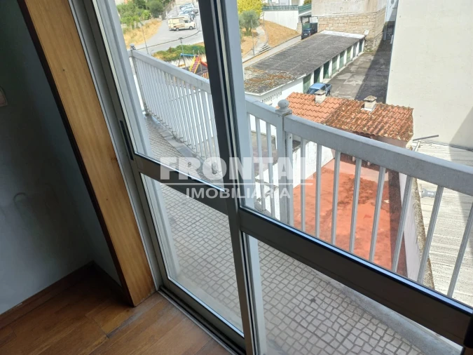 Apartamento T4 para Venda em Valpaços e Sanfins Foto 11